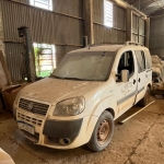 LOTE 022 - Veículo Fiat/ Doblô Essence 1.8, ano/modelo 2014/2015, placa IWE3F28. Avaliado em R$ 3.500,00