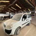 LOTE 023 - Veículo Fiat/ Doblô Essence 1.8, ano/modelo 2011/2012, placa ISM4451. Avaliado em R$ 3.500,00.