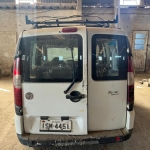 LOTE 023 - Veículo Fiat/ Doblô Essence 1.8, ano/modelo 2011/2012, placa ISM4451. Avaliado em R$ 3.500,00.