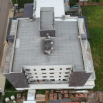 LOTE 001 - Apartamento n° 502 com área real privativa de 174,42m² + Box de Estacionamento n° 103 com área real privativa de 33,83m²,  localizados no Edifício Solar de Fátima, sito a Rua 21 de Abril, n° 398, Roca Sales/RS