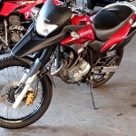 LOTE 002 - Honda/XRE 300