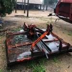 LOTE 04 - 01 (uma) roçadeira marca JAN, cor vermelha
