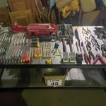 LOTE 045 - Caixa com diversas ferramentas