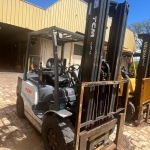 LOTE 001 - Empilhadeira marca TCM, modelo FHG30T3, ano 2017