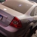 LOTE 003 - FORD FOCUS 2L FC FLEX, placa: ISJ1B12, Ano/modelo: 2011/2011, na cor PRATA. Chassi:  8AFTZZFFCCJ459325, RENAVAM: 00359678971.