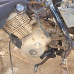 LOTE 009 - YAMAHA, cor preta, sem sinal identificador, placa AAA0000.
