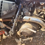 LOTE 009 - YAMAHA, cor preta, sem sinal identificador, placa AAA0000.