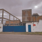 LOTE 007 - Um imóvel de aproximadamente 4.300m² pertencente a uma indústria de pescados, composto de cinco terrenos, em Rio Grande/RS.