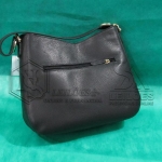 LOTE 009 - 06 (Seis) bolsas femininas em couro