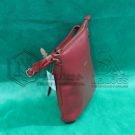 LOTE 011 - 06 (Seis) bolsas femininas em couro