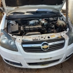 LOTE 035 - GM/VECTRA HATCH 4P GT-X