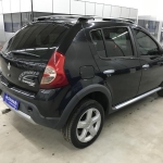 LOTE 04 - Renault Sandero