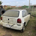 LOTE 005 - Veículo VW Gol Special, ano 1999, 03 portas, branco, placa AIL2516. Avaliado em R$ 1.735,40.