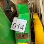 LOTE 014 - Triturador de resíduos, marca TRAPP, modelo Tr600G, motor a gasolina 16HP. Avaliado em R$ 20.263,67.