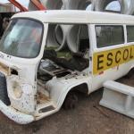 LOTE 011 - VW/Kombi Escolar